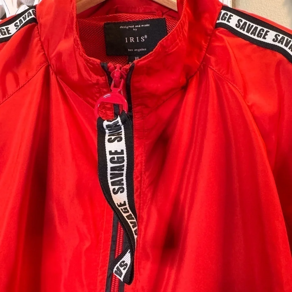 IRIS Los Angeles Savage Read Crop Zip Jacket Windbreaker Red Streetwear XL